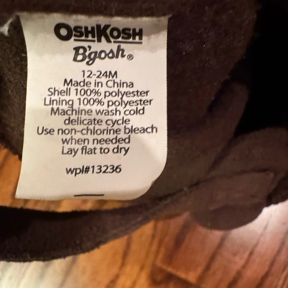 OshKosh Bgosh adorable bear